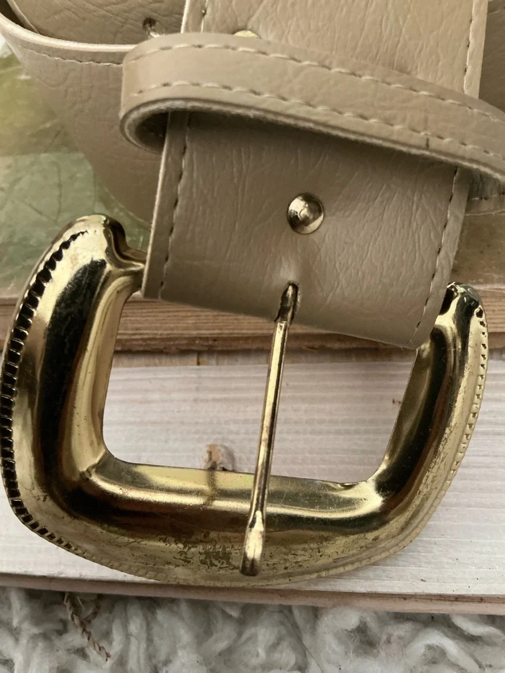 VINTAGE 80s 90s Fancy Taupe Wide Belt